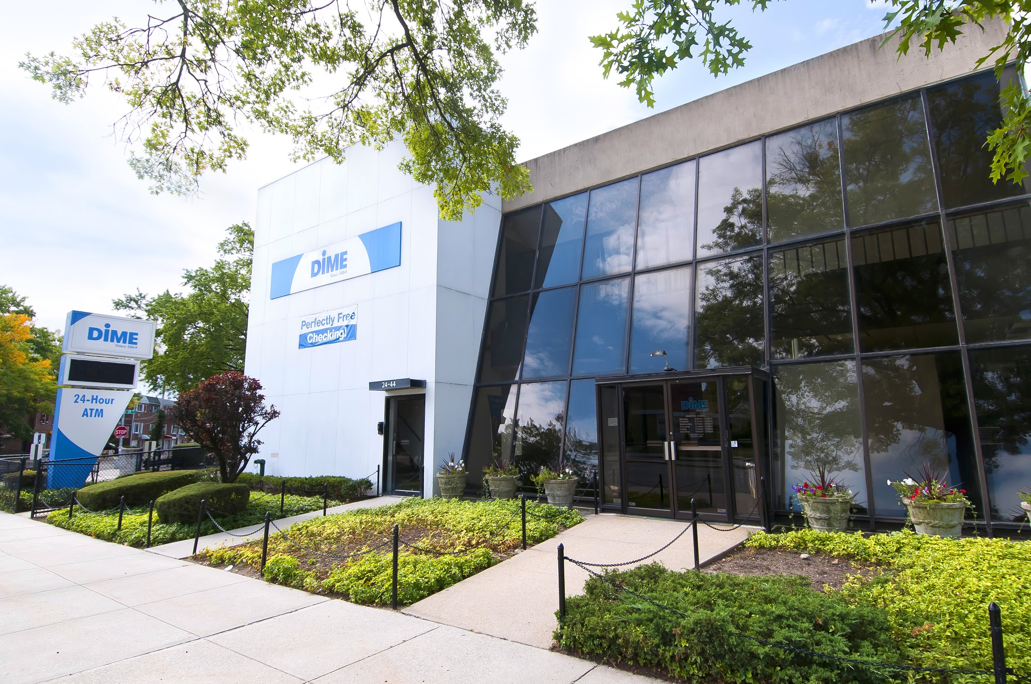 Dime Community Bank 01