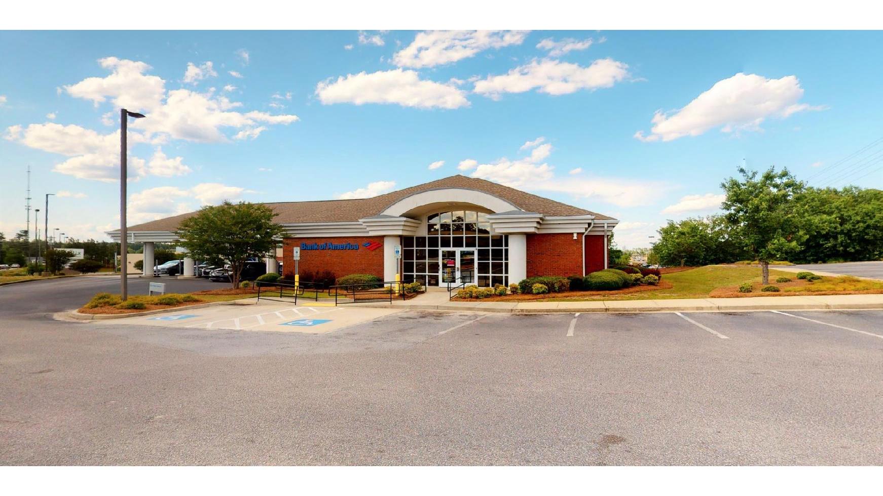 Bank of America (with Drive-thru ATM) 01