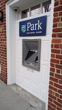 Park National Bank: Hendersonville Office 03