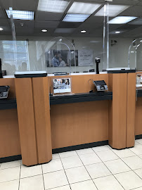 Bank of America (with Drive-thru ATM) 03