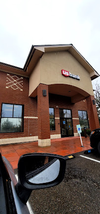 U.S. Bank Branch 02