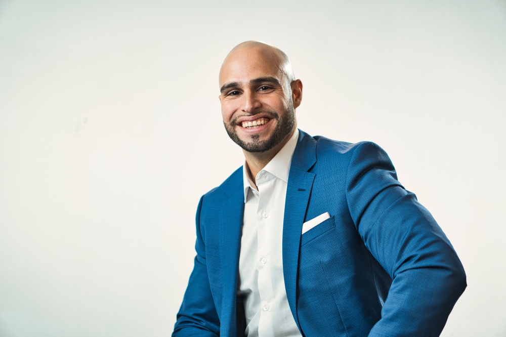 Bryan Acosta, Mortgage Expert 01