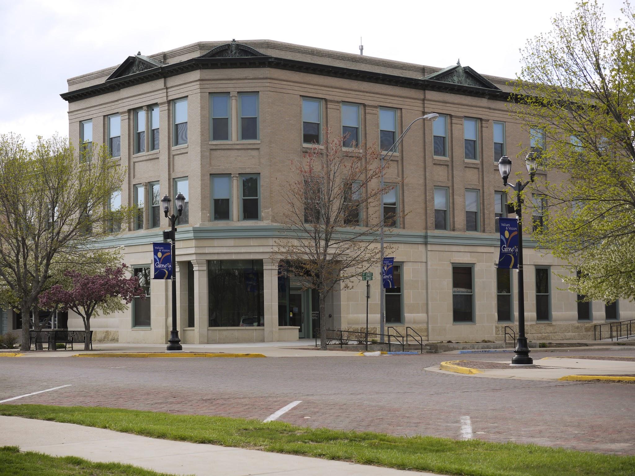 Heartland Bank 01