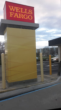 Wells Fargo Bank 02