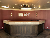 Woods Bros Realty Country Club 01