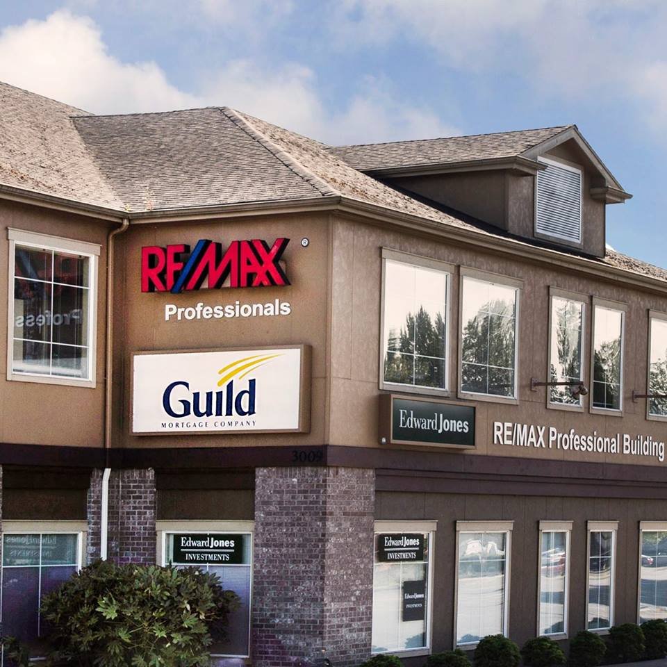Guild Mortgage - Heather Hahn Loan Officer 01