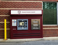 Traditions Bank 03