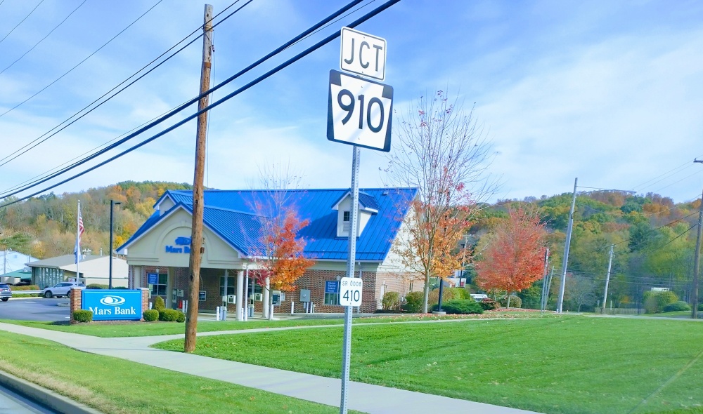 Mars Bank - Gibsonia Office 01