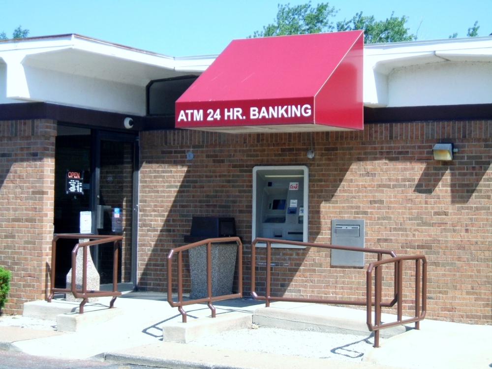 ATM Community First Credit Union 01