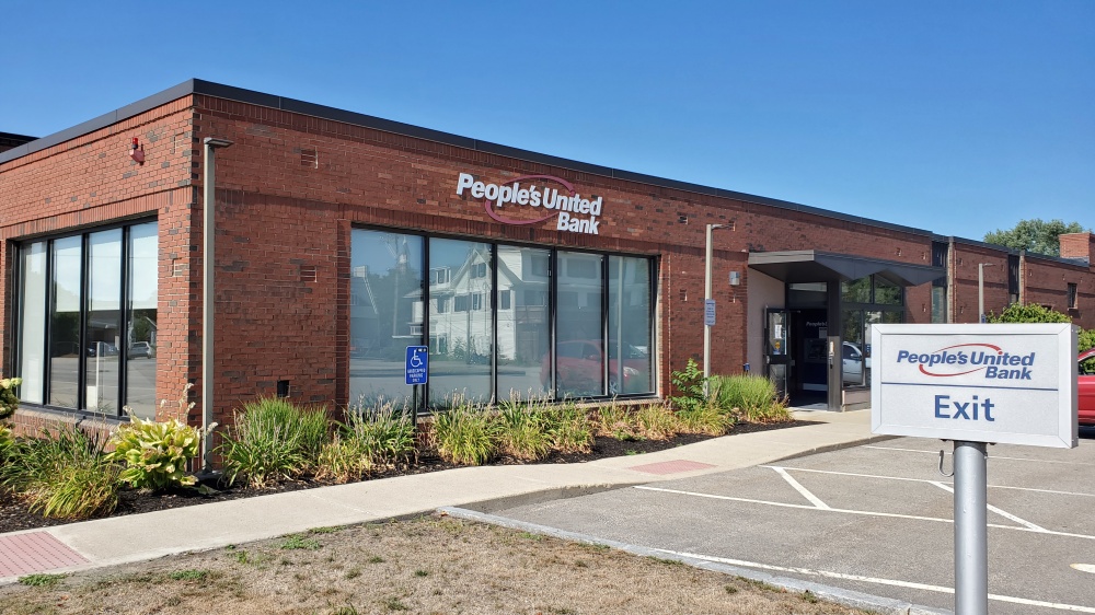 People's United Bank 01