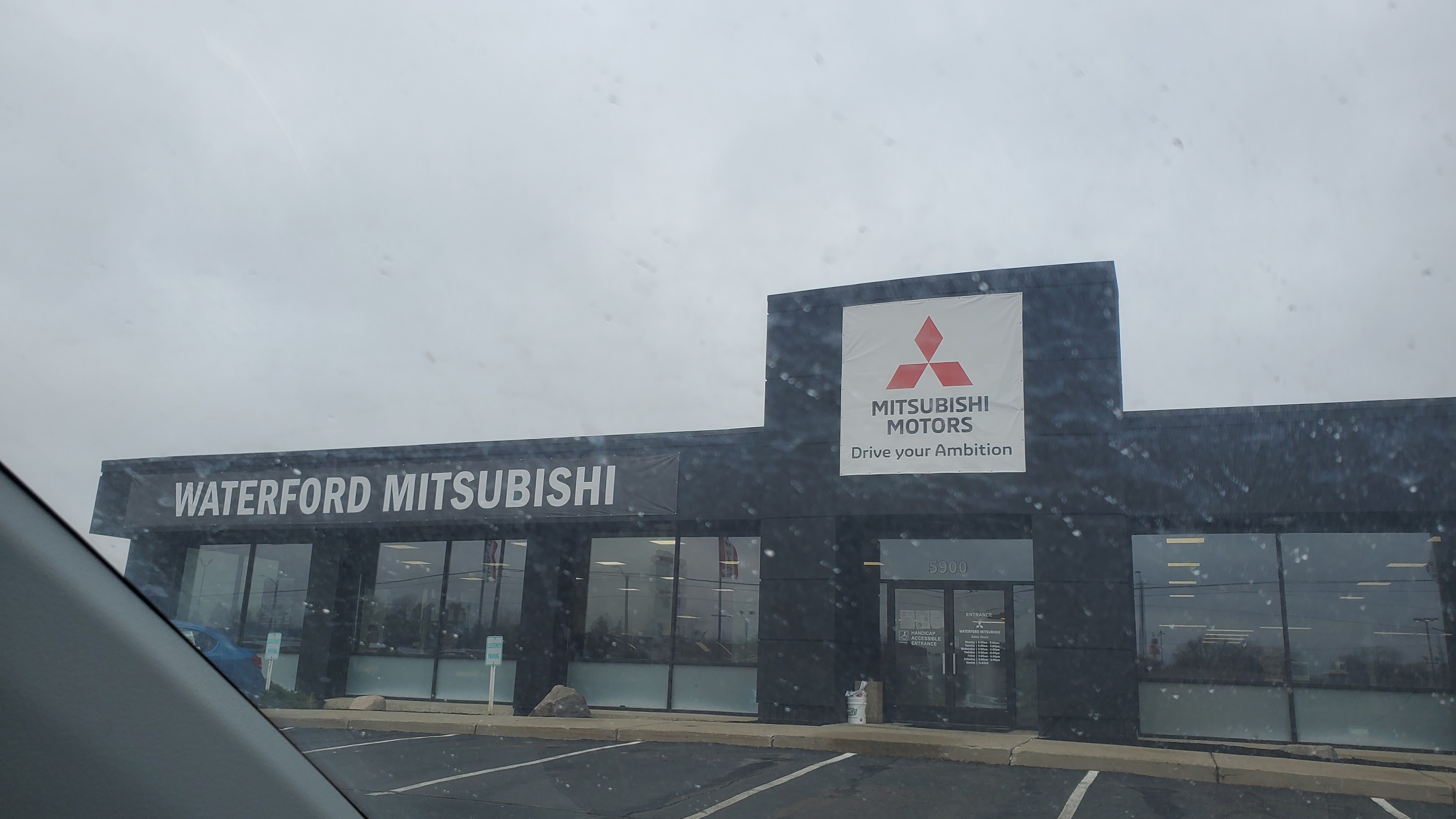 Waterford Mitsubishi 01