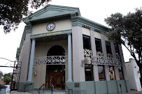 Charles Schwab 01