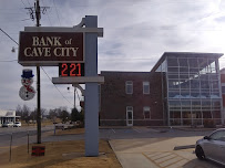 Bank of Cave City 02