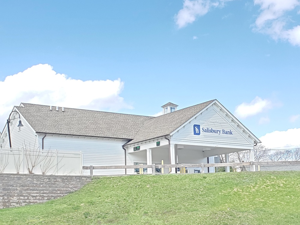 Salisbury Bank 01