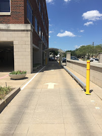 UMB Bank (with drive-thru services) 03