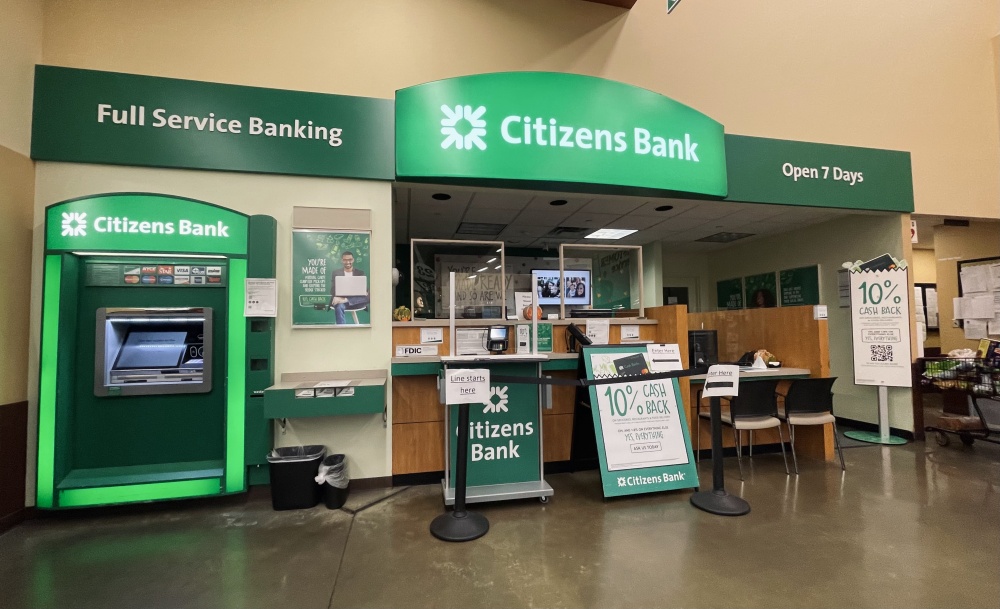 Citizens Bank Supermarket Branch 01