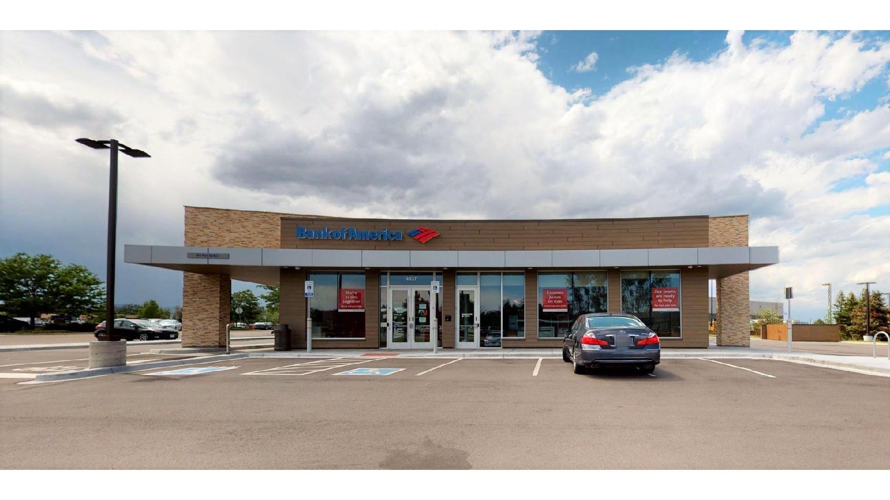 Bank of America (with Drive-thru ATM) 01