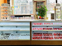 Reliable Jewelry & Loan 03