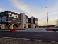 R Bank 04