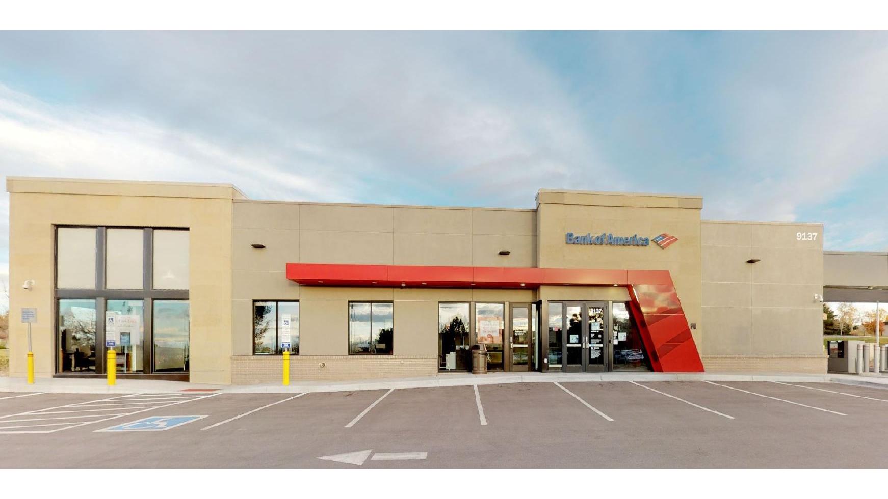 Bank of America (with Drive-thru ATM) 01