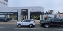 Rockville Centre GMC Service Center 01