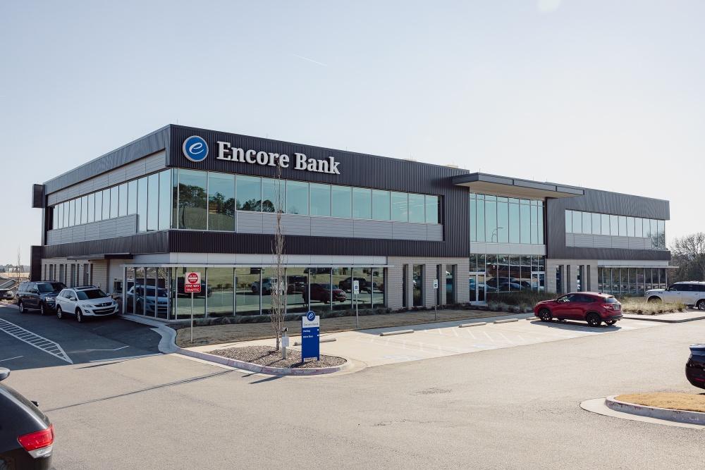 Encore Bank 01