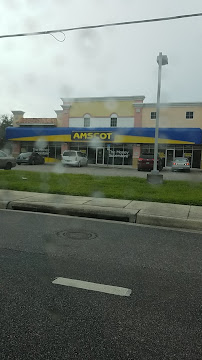 Amscot - The Money Superstore 02