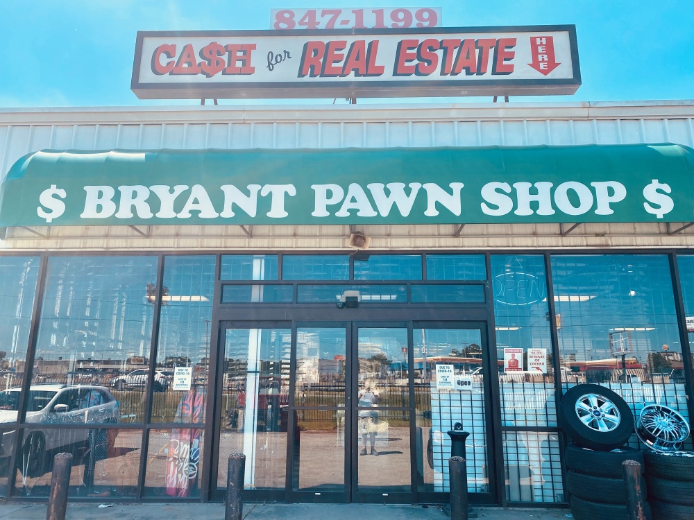 Bryant Pawn Shop 01
