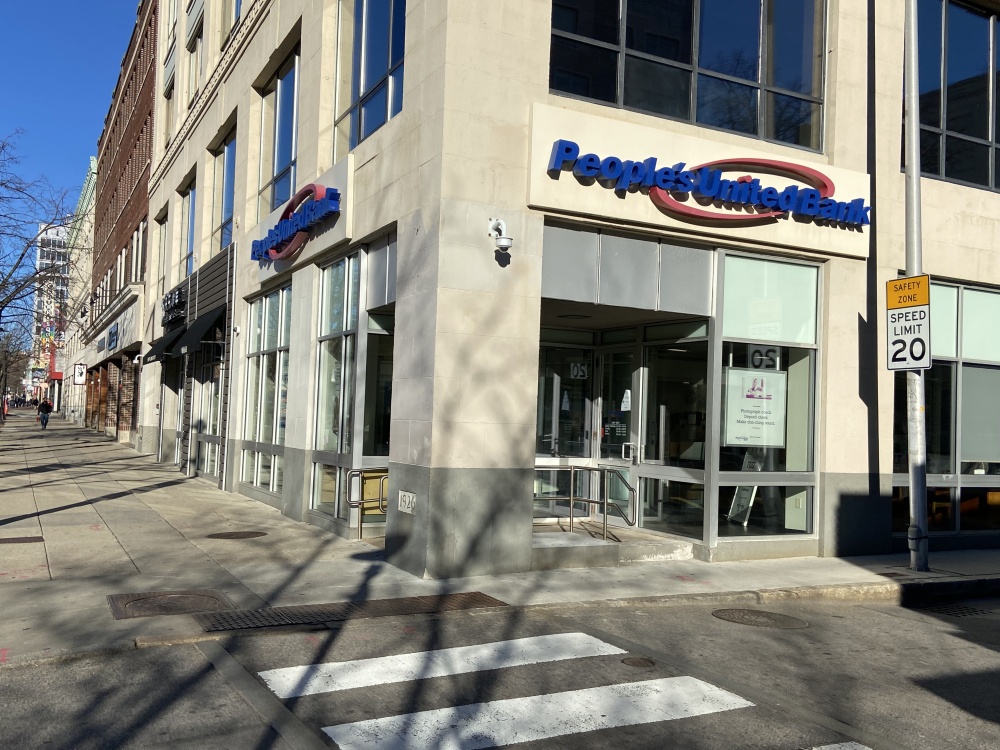 People's United Bank 01