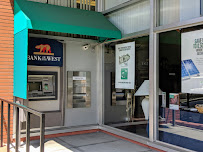 Bank of the West 02