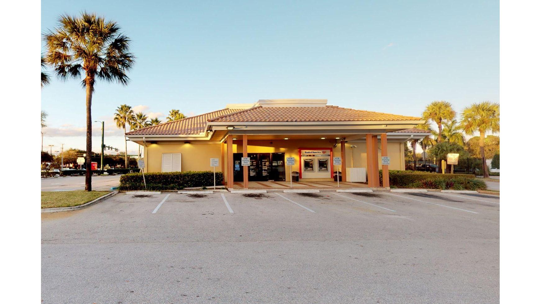 Bank of America (with Drive-thru services) 01
