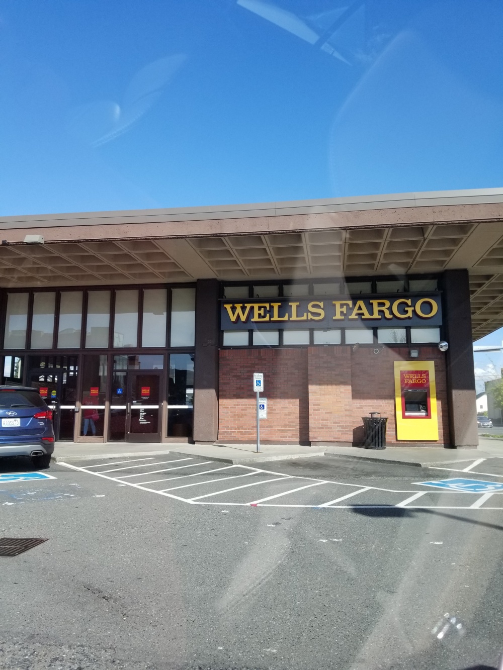 Wells Fargo Bank 01