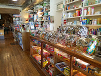 Paint Bank General Store 04