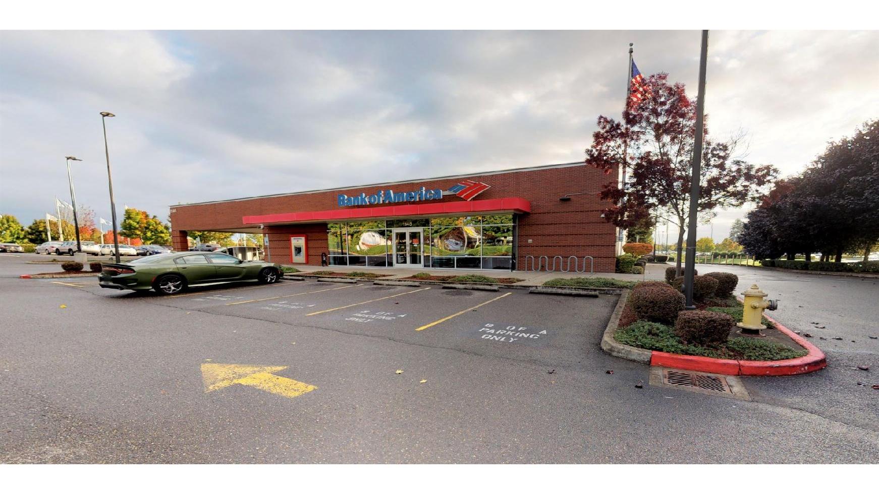 Bank of America (with Drive-thru ATM) 01
