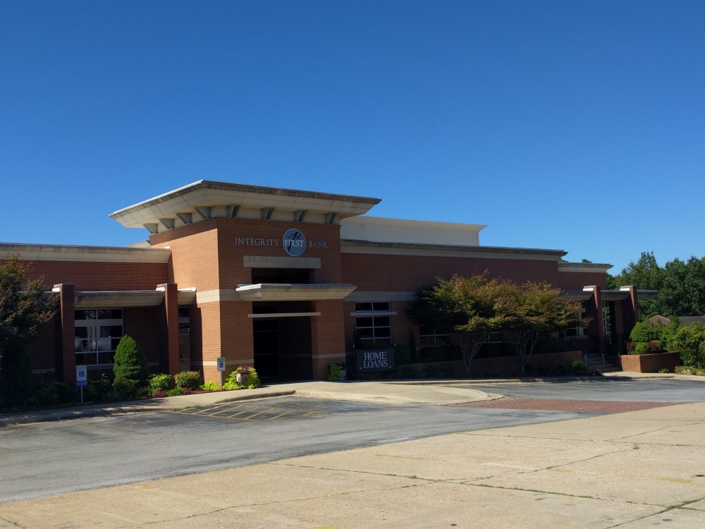 Farmers and Merchants Bank 01