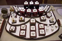 Davie Pawn & Jewelry 03