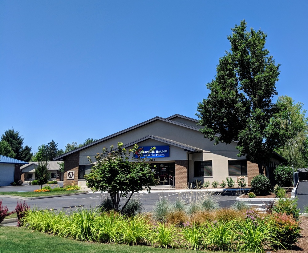 Banner Bank 01