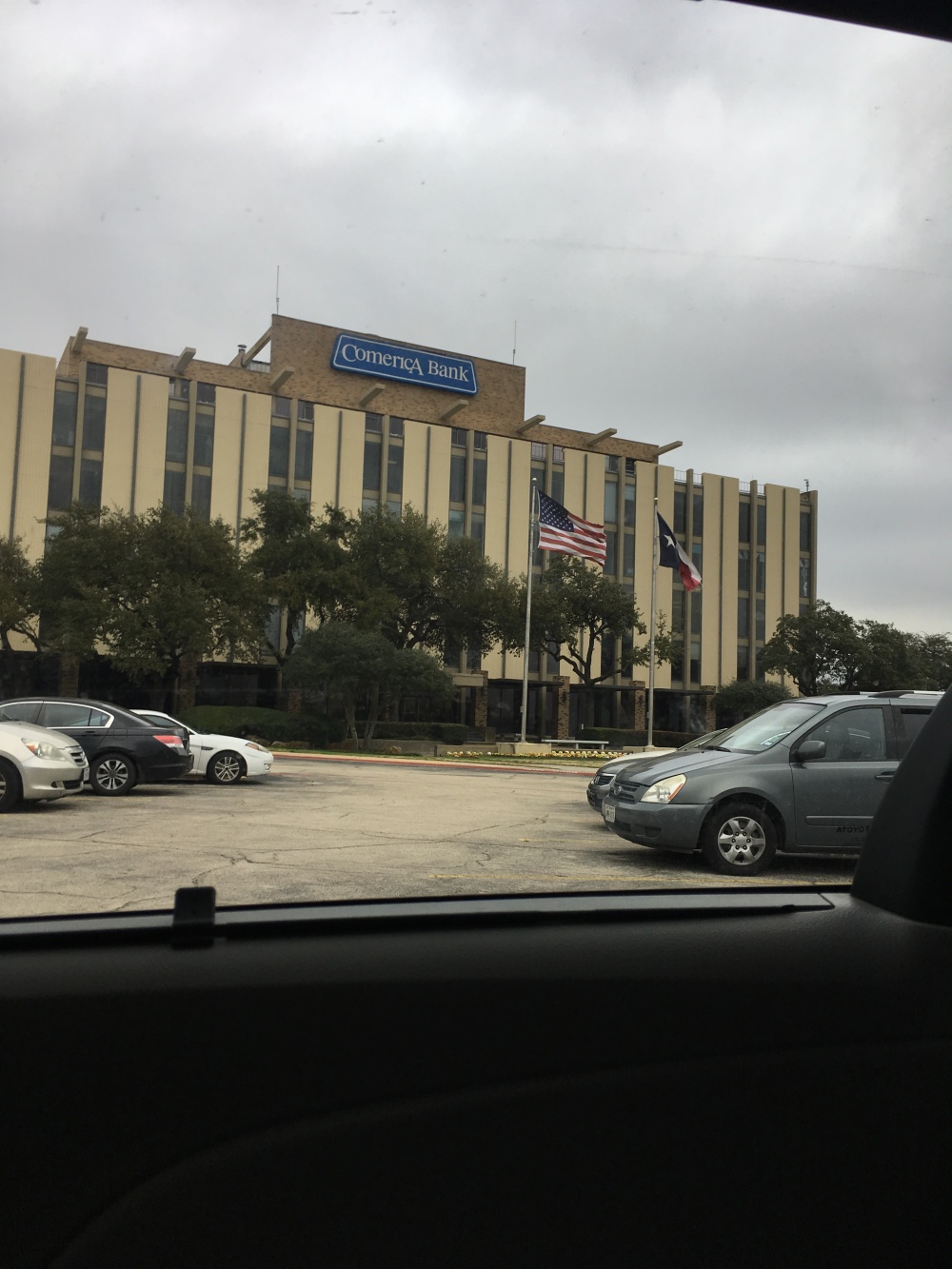 Comerica Bank 01