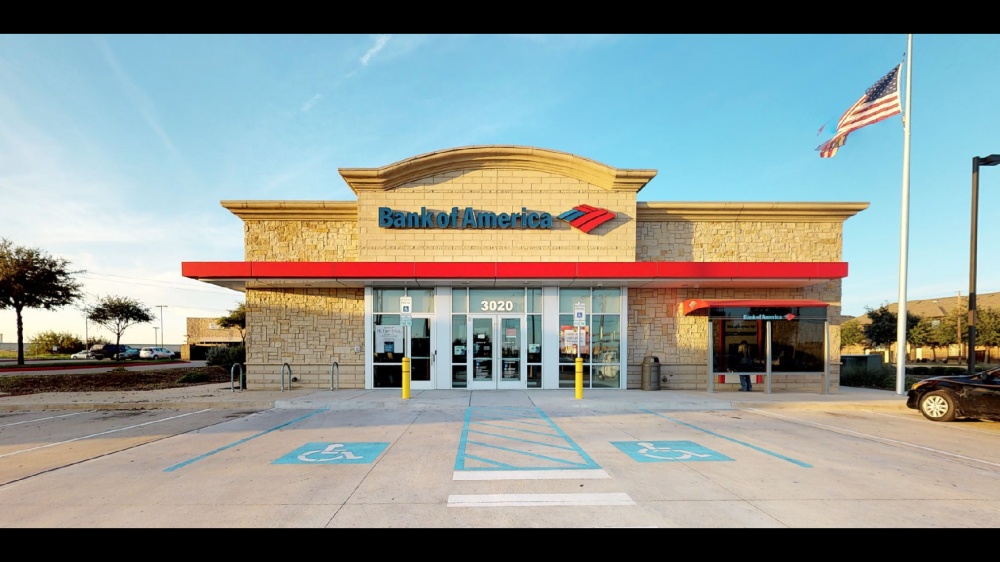 Bank of America (with Drive-thru ATM) 01