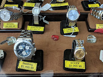 Gem Pawnbrokers 02