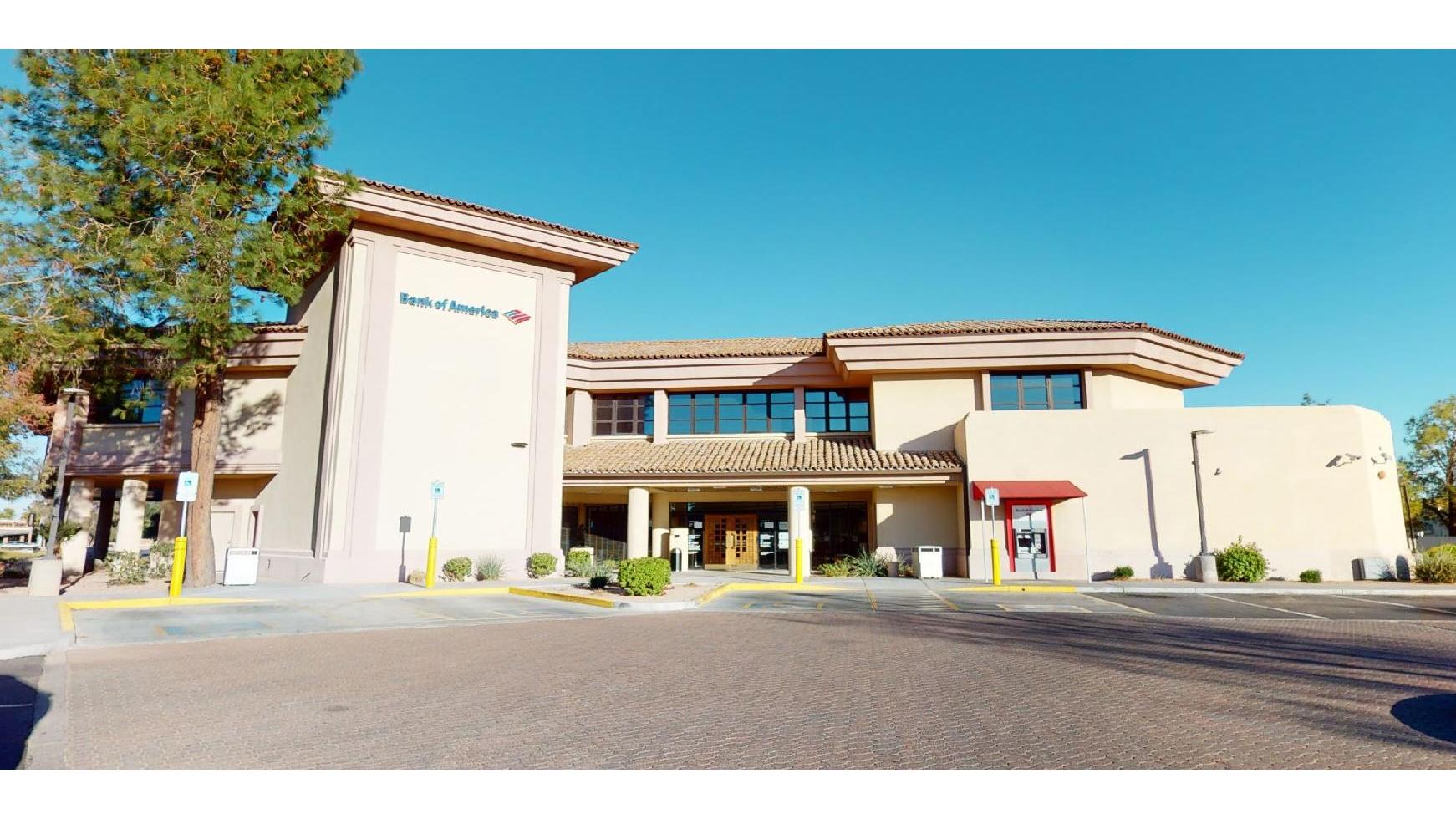 Bank of America (with Drive-thru ATM) 01