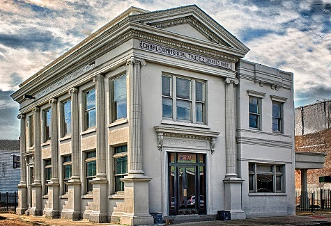 Gulf Coast Bank & Trust Company 01