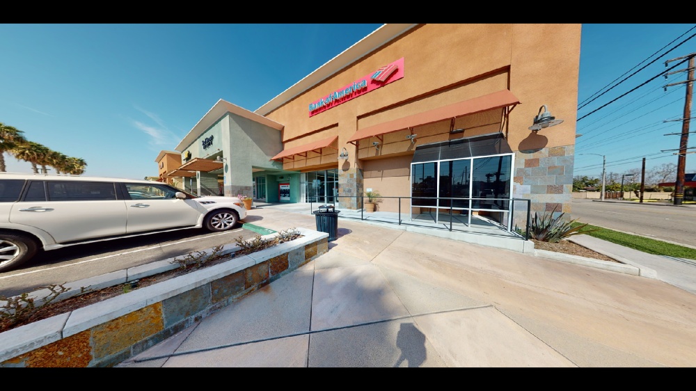 Bank of America Financial Center 01