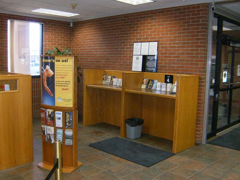 Bell Bank, Fargo North Broadway 01
