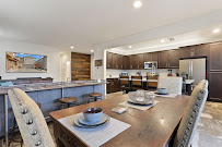 Home Services by Tish Charles REALTOR® at Realty One Group Future 02