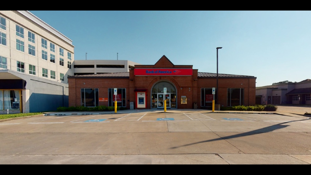 Bank of America (with Drive-thru ATM) 01