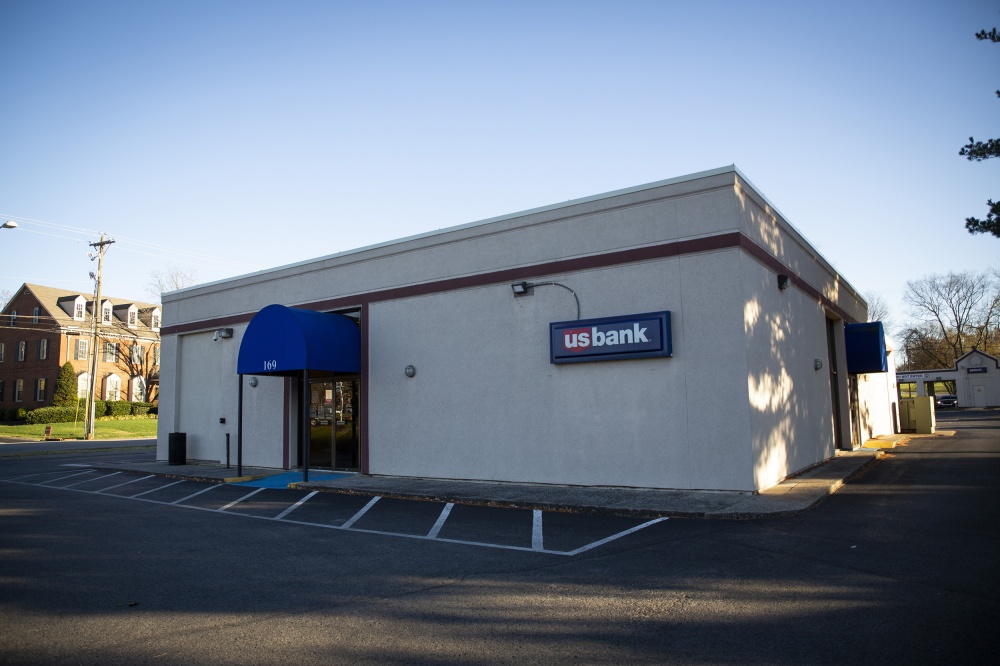 U.S. Bank Branch 01