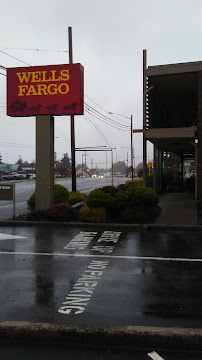 Wells Fargo Bank ATM 03