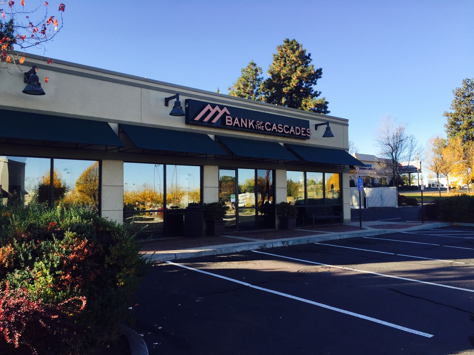 First Interstate Bank 01