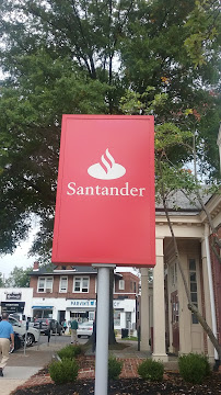 Santander Bank Branch 04